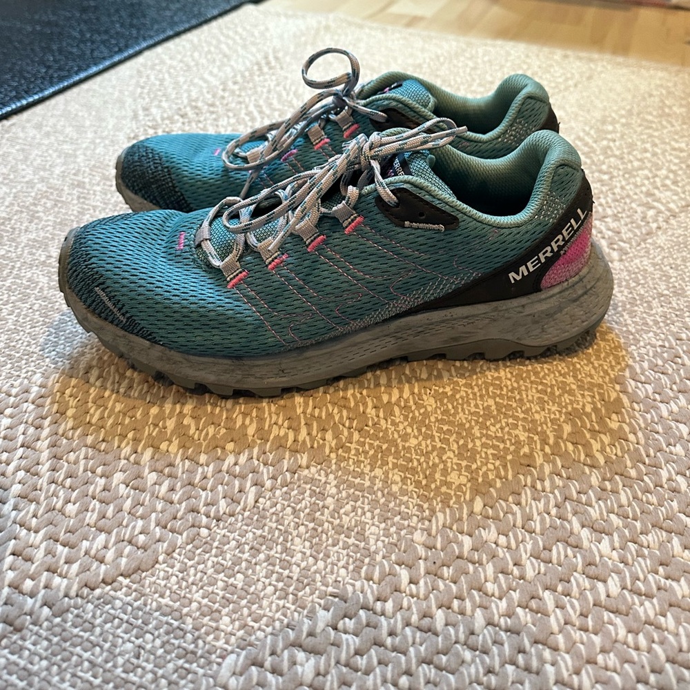 Merrell Hiking Sneaker size 10